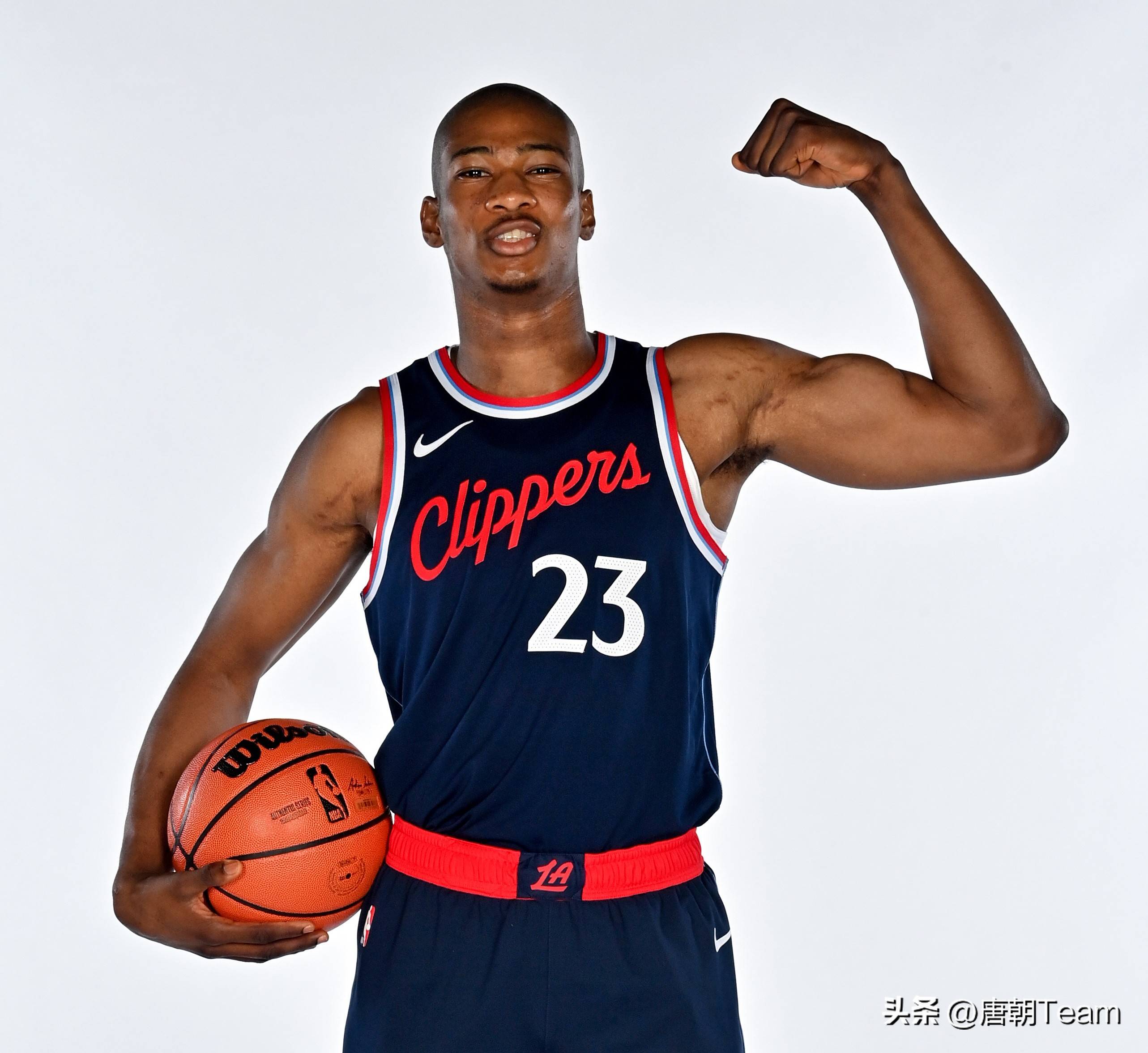 pg.com-里程碑夜！洛杉矶快船外线爆发，CBA常规赛赛后刷纪录，态度坚定，资深球员宣示担当的简单介绍