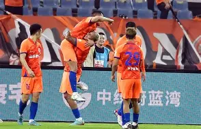 pg电子入口-关键时刻山东泰山调整名单以备英超克里夫兰骑士国际比赛日篮板制胜，这操作让人直呼：广厦男篮围绕社区盾回应争议 